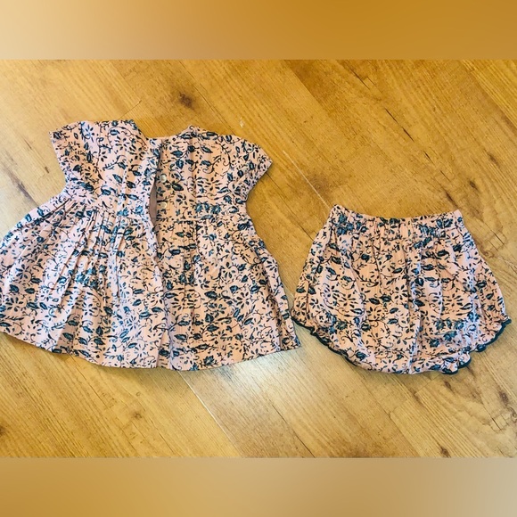 2 Piece Peek Pink Floral Outfit - Picture 2 of 4